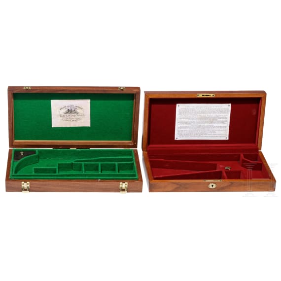 Lot of wooden cases for handguns, 19/20th century