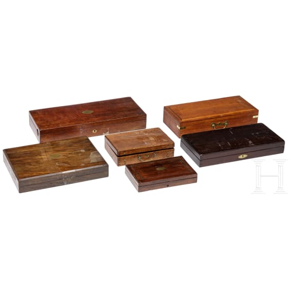 Lot of wooden cases for handguns, 19/20th century