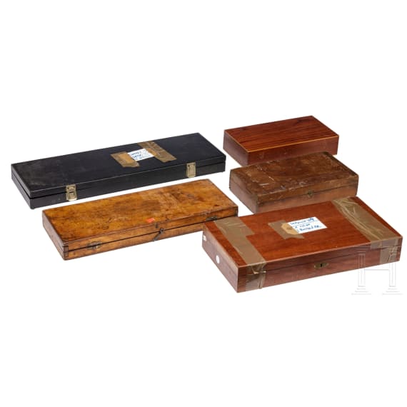 Lot of wooden cases for handguns, 19/20th century