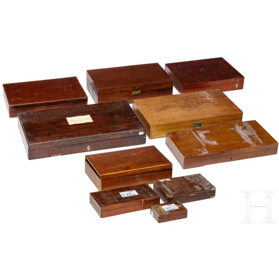Lot of wooden cases for handguns, 19/20th century