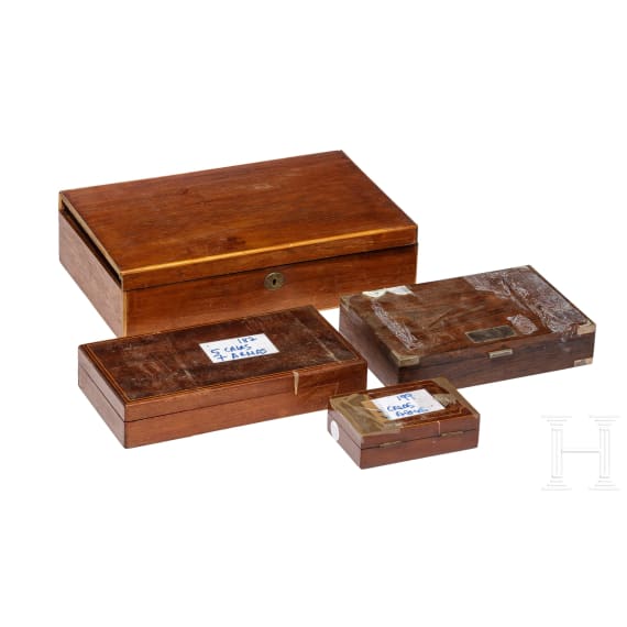 Lot of wooden cases for handguns, 19/20th century