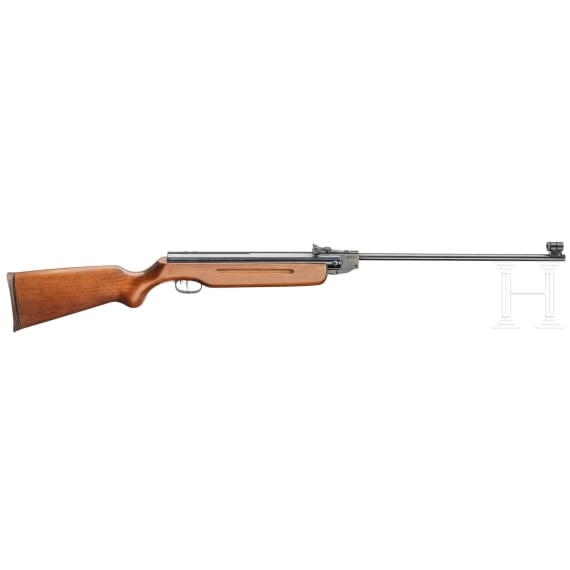 A Weihrauch HW35 air gun, export model