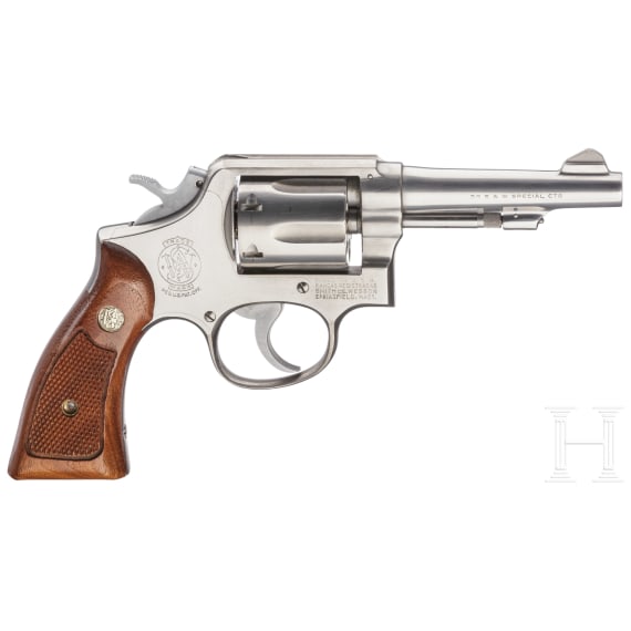 Smith & Wesson Mod. 64, "The .38 M & P Stainless"