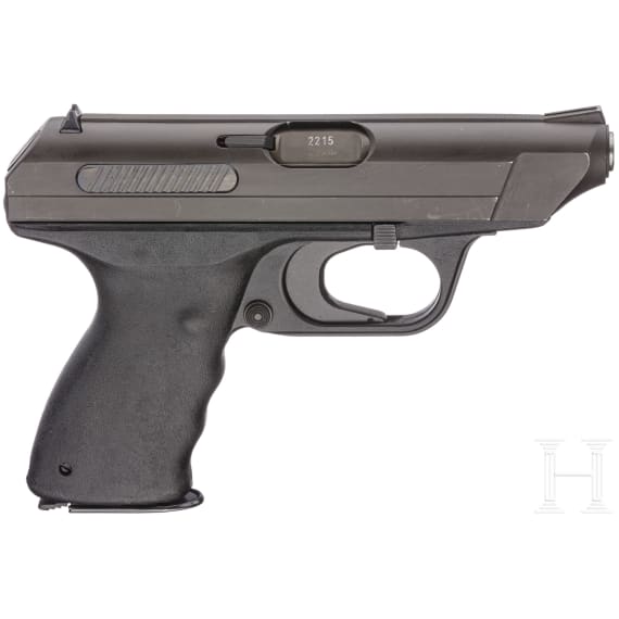 A Heckler & Koch Mod. VP 70 Z, 1. pattern, with burst-fire shoulder stock and sling