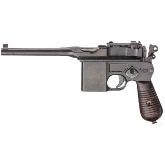 A "Broomhandle" Mauser C96, Mod. 1932 (Mod. 712)