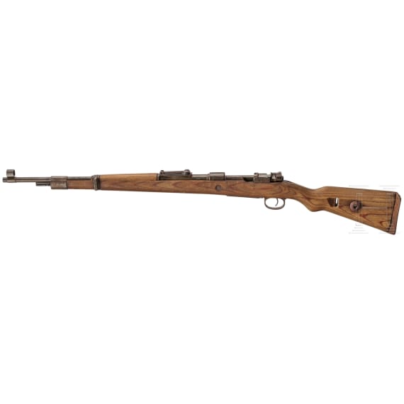 A Karabiner 98 k, coded "dot - 1944"
