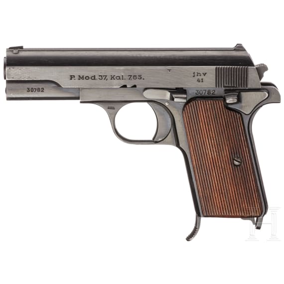 A Femaru Mod. 37, coded "jhv - 41", Luftwaffe