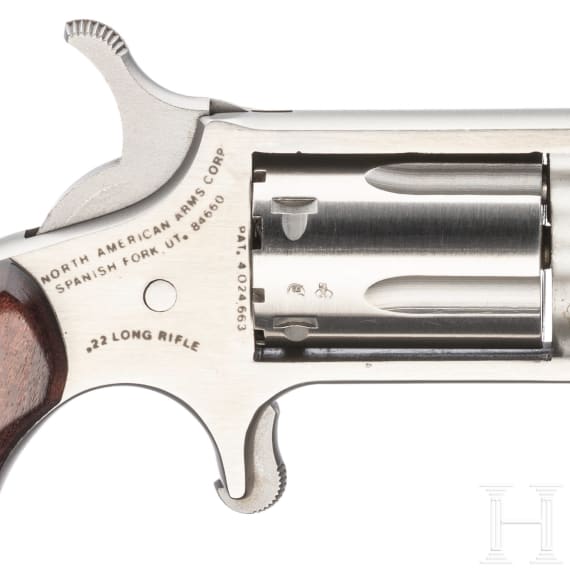 Mini-Revolver North American Arms, mit Holster