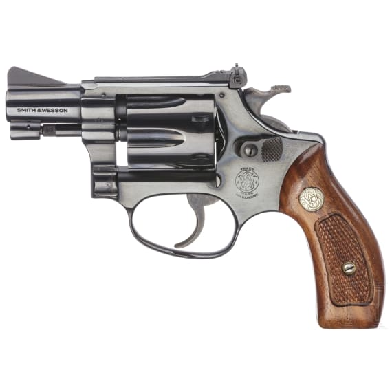 Smith & Wesson Mod. 34-1, "The Model of 1953 .22/32 Kit Gun"