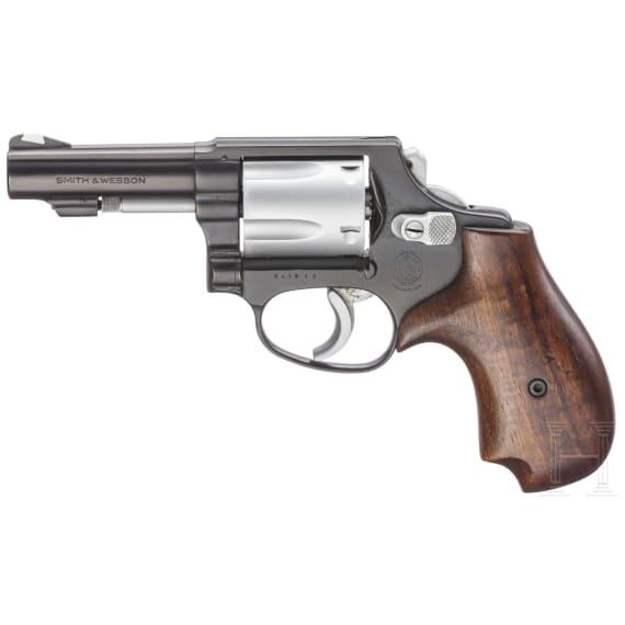 Smith & Wesson Mod. 36-1, two-tone, "The .38 Chief's Special"