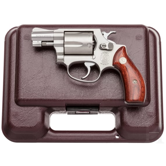 Smith & Wesson Mod. 60-3, "The Chief's Special Stainless - Lady Smith", in original S&W Lady-Smith case