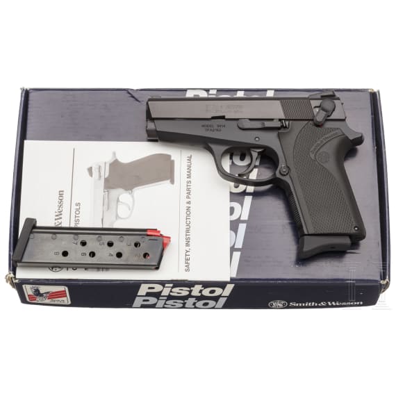 Smith & Wesson Mod. 3914 LS (Lady Smith), in box