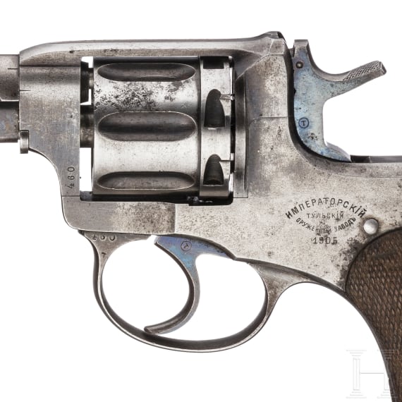 A Nagant Mod. 1895 revolver, Tula 1905, with holster