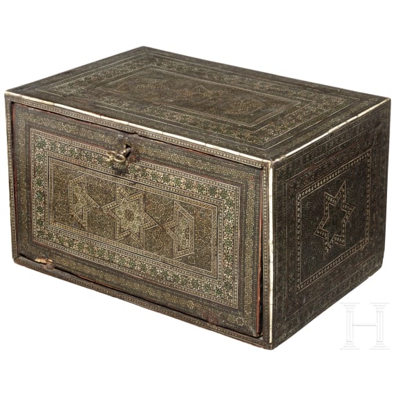 A Persian cabinet case with shiras decoration, 1st half of the 19th century