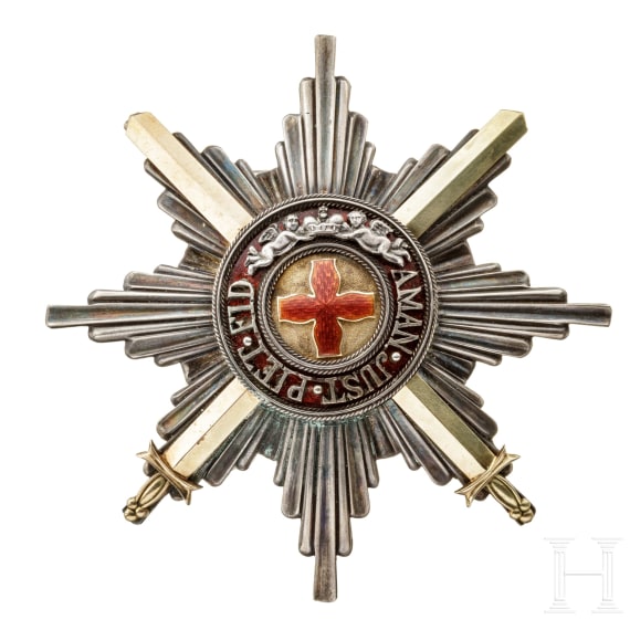 A Russian breast star 1st class with swords of the Order of St. Anna, ca. 1910