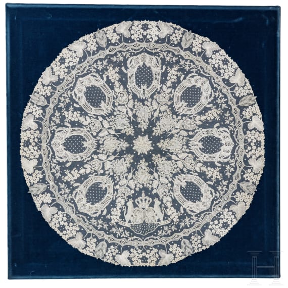 King Ludwig II of Bavaria – a round doily of finest bobbin lace for a side table, circa 1870