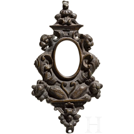 A Italian bronze frame for miniatures, 16th/17th century
