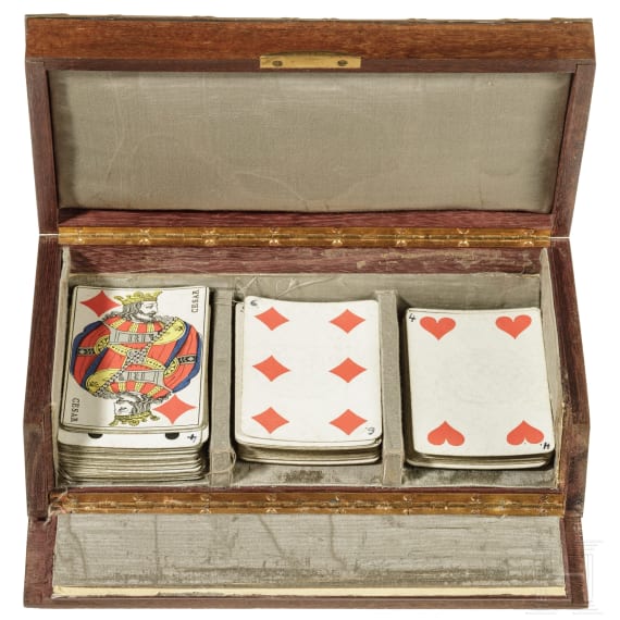 Klassizistische Spielkartendose mit Wedgewood-Plaketten, deutsch, um 1800