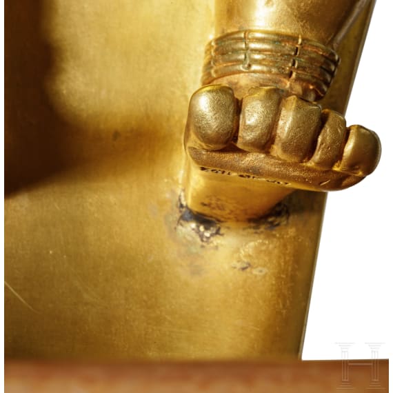 Großes vergoldetes anthropomorphes Gefäß nach einem Vorbild im Museo del Oro