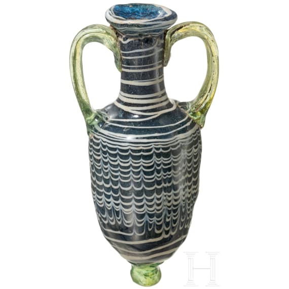 Polychromer Glas-Amphoriskos, hellenistisch, östlicher Mittelmeerraum, 2. - Mitte 1. Jhdt. v. Chr.