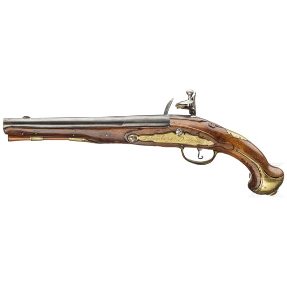A cavalry pistol for an officer of the Schomberg dragoons, worn since 1762