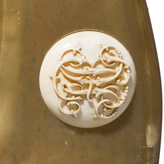 Elfenbeinmontierte Pulverflasche, deutsch, um 1700