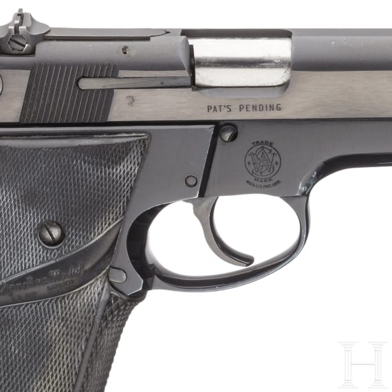 Smith & Wesson Mod. 59, "The 14-Shot Autoloading Pistol", mit Holster