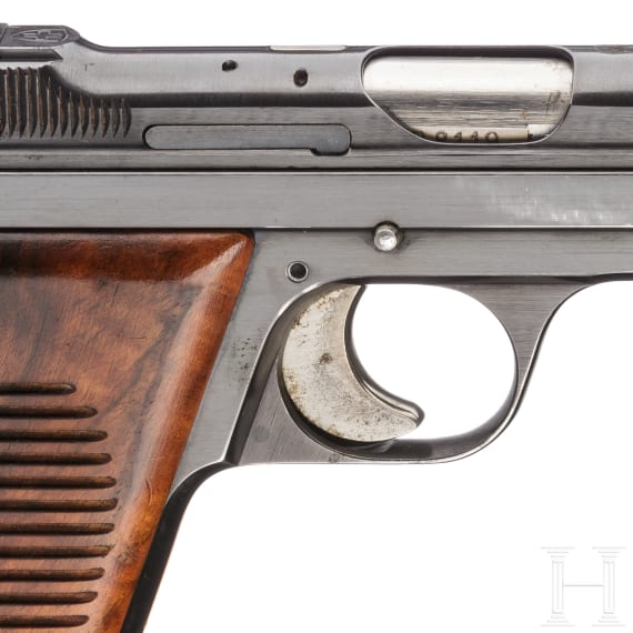SIG P 210-3, 3. Fabrikationsserie, Polizei Basel, mit Futteral