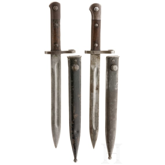 Zwei türkische Bajonette M 1935