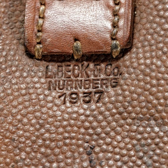 Gro&szlig;es Konvolut Patronentaschen und Koppelschuhe