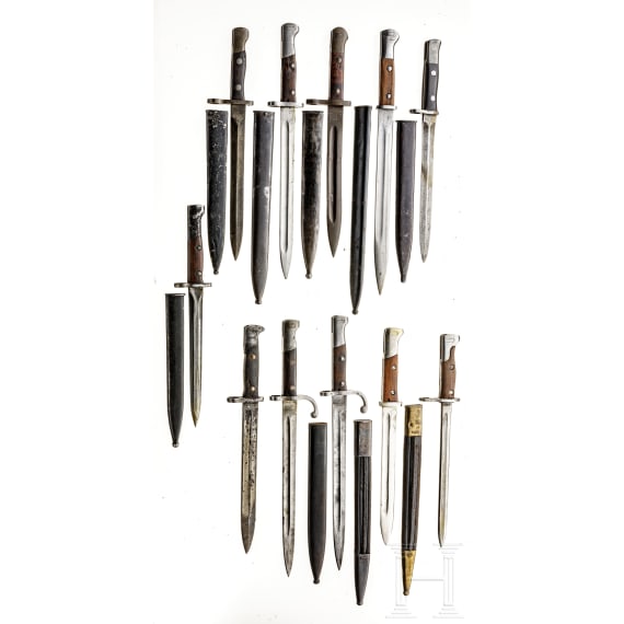 Elf Bajonette, meist f&uuml;r Mauser-Gewehre