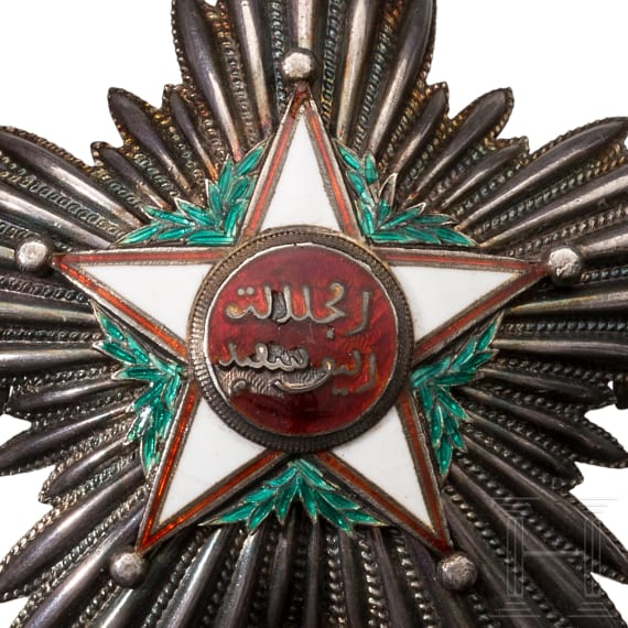 Orden Ouissam Alaouite - Gro&szlig;kreuz und Sch&auml;rpe im Verleihungsetui