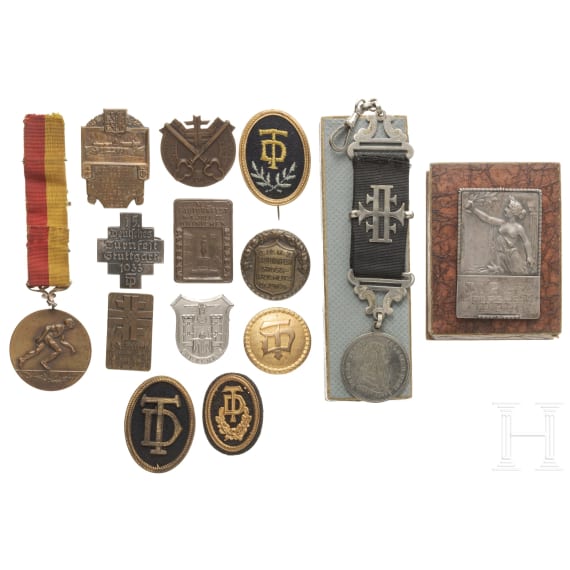 14 badges Gymnastics Union, with two in box, a medal Pforzheim in box, gymnastics in Nuernberg 1934, Stuttgart 1933, Hainichen 1929 and others