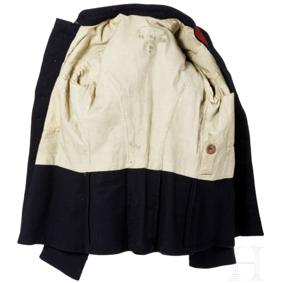 Zwei Uniformr&ouml;cke, Hose und Feldm&uuml;tze, 19./20. Jhdt.