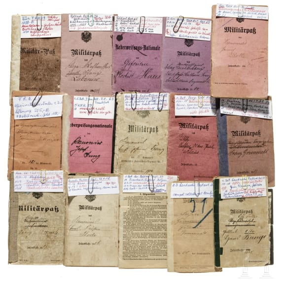 30 Milit&auml;rp&auml;sse/Soldb&uuml;cher von Angeh&ouml;rigen der Kaiserlichen Armee