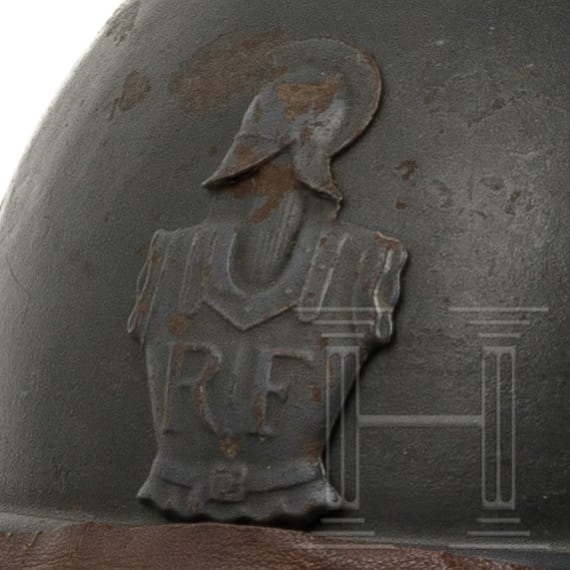 Sechs Stahlhelme M 15 (Adrian), Frankreich, um 1915 - 1918