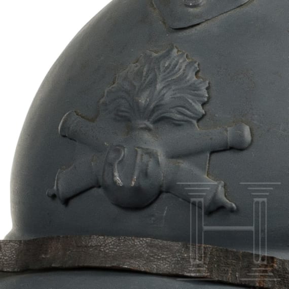 Sechs Stahlhelme M 15 (Adrian), Frankreich, um 1915 - 1918