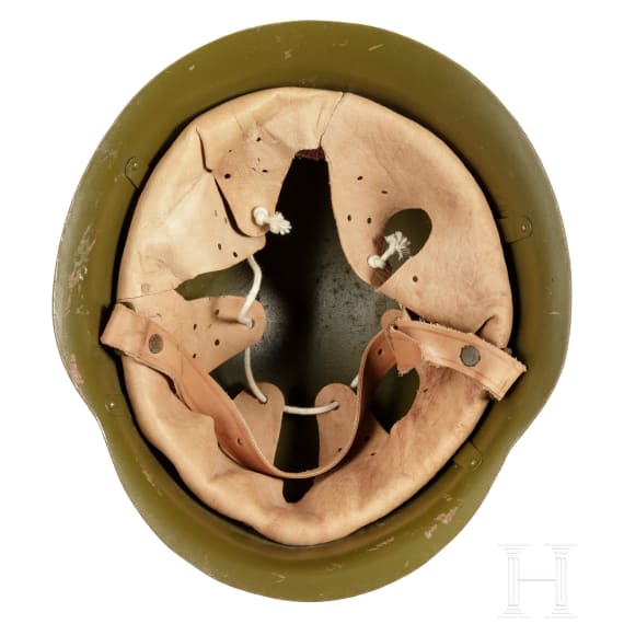 F&uuml;nf internationale Helme