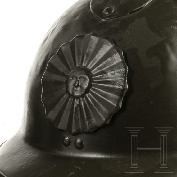 F&uuml;nf internationale Helme