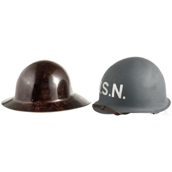 Drei Helme der US Navy