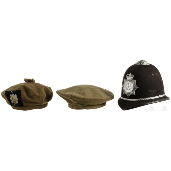 Sechs Kopfbedeckungen der Armee und Polizei, Gro&szlig;britannien
