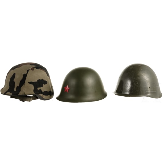 Zehn internationale Helme