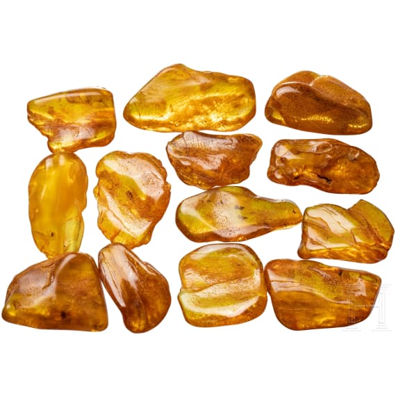 20 amber stones with inclusions, Baltic area