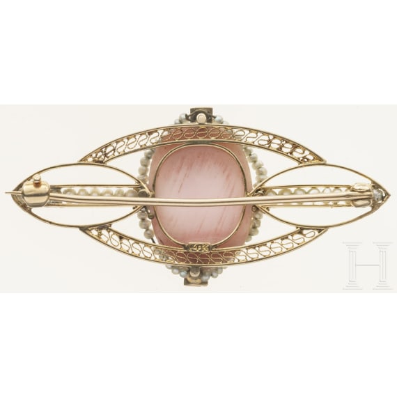 Gold-Brosche mit Kamee, um 1920