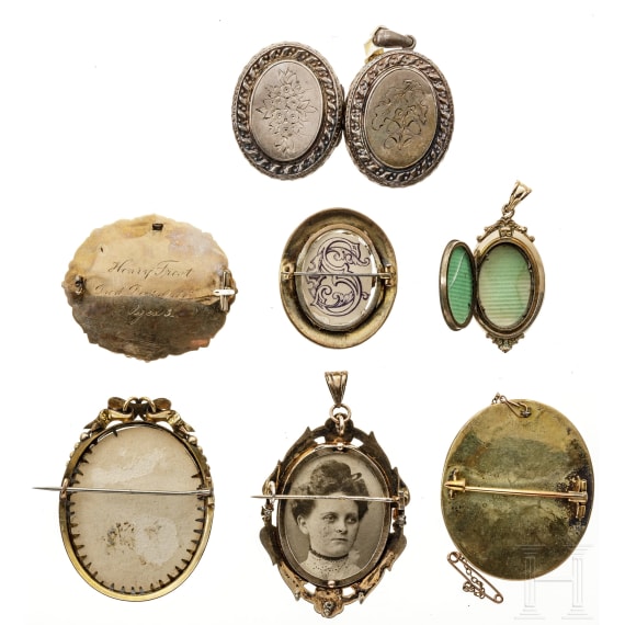 Gold-Gedenkbrosche, drei Broschen und drei Medaillons, eine England, datiert 1867, weitere Frankreich, Italien, 1920 und sp&auml;ter