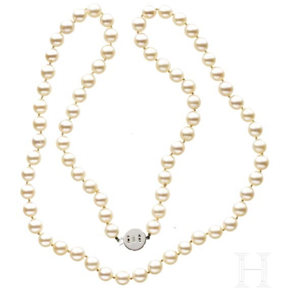 Perlenkette mit Wei&szlig;gold-Schlie&szlig;e