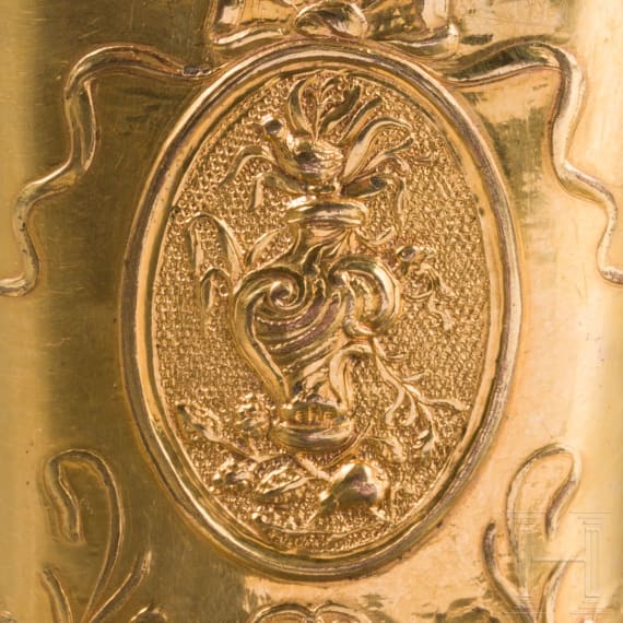 Vergoldeter Beh&auml;lter f&uuml;r N&auml;hzeug, deutsch, um 1780