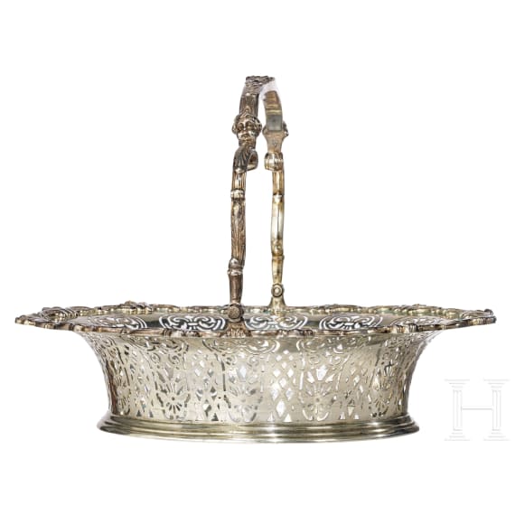 Gro&szlig;er Silber-Fruchtkorb mit beweglichem Henkel, deutsch, wohl Heilbronn Bruckmann & S&ouml;hne, um 1900