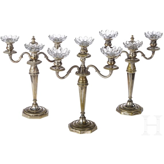 Set aus elf Schnapsgl&auml;sern sowie kleine Sammlung Leuchter, Frankreich, 20. Jhdt.