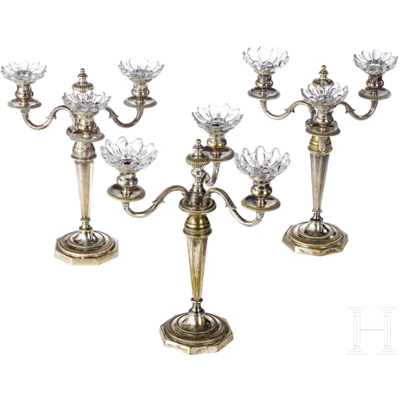 Set aus elf Schnapsgl&auml;sern sowie kleine Sammlung Leuchter, Frankreich, 20. Jhdt.